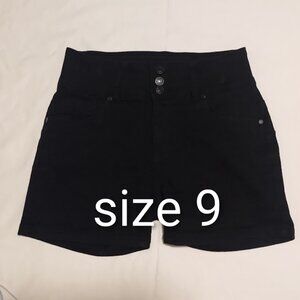 EUC Bamboo Jeans Women Shorts Black Stretch Shorts Size 9 High Rise Button Zip